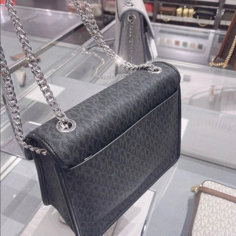 Michael Kors Regina Medium Flap Shoulder Bag - Picture 4 of 6